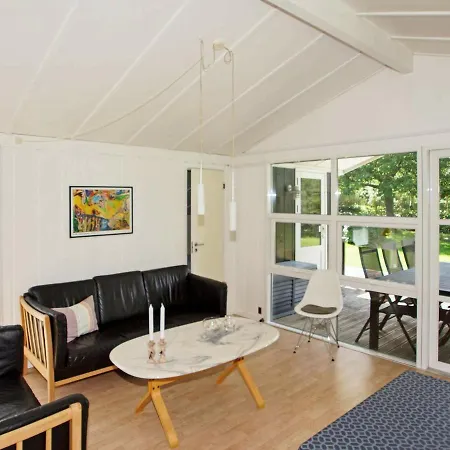 6 Person Holiday In Hemmet Falen